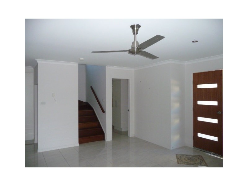 Unit 6, 26 The Esplanade, Tin Can Bay QLD 4580