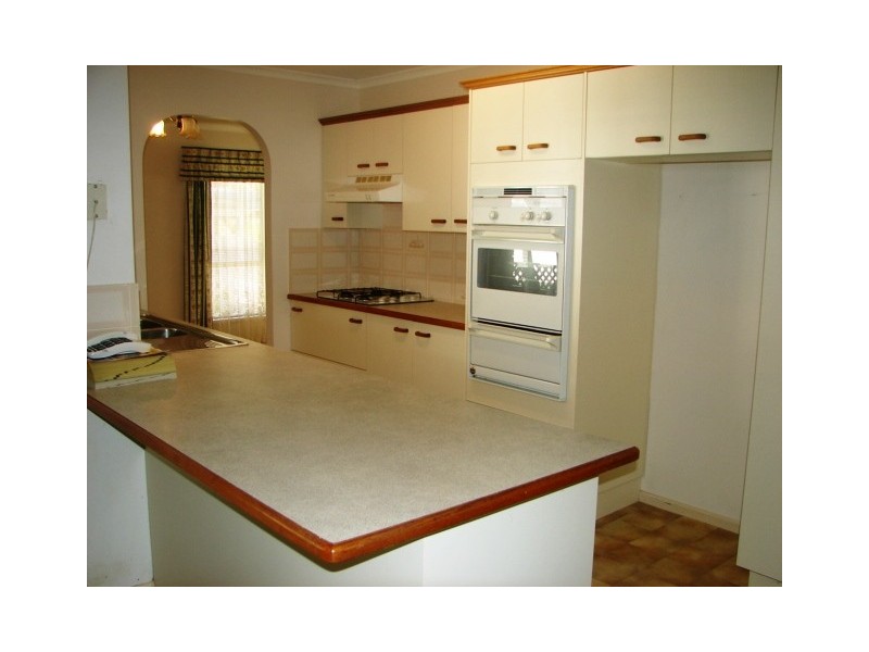 31 Marlin Way, Tin Can Bay QLD 4580