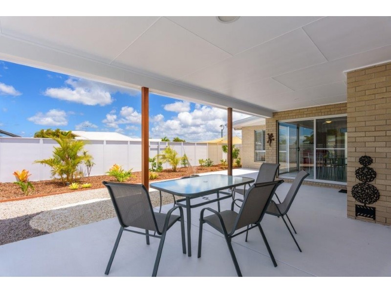 27 Banksia Avenue, Tin Can Bay QLD 4580