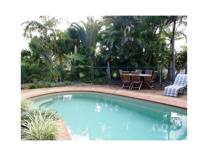 40  Mauritania Avenue, Cooloola Cove QLD 4580