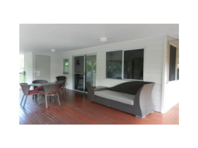 14 Oyster Parade, Tin Can Bay QLD 4580