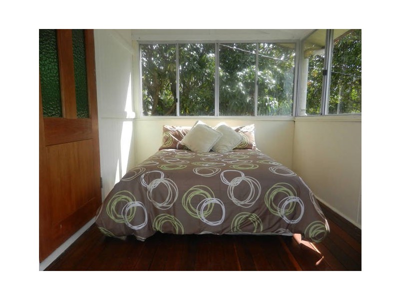 14 Oyster Parade, Tin Can Bay QLD 4580