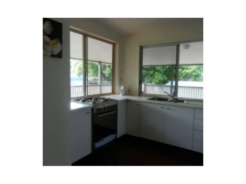 14 Oyster Parade, Tin Can Bay QLD 4580