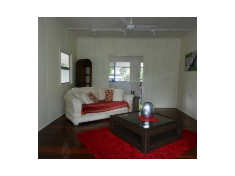 14 Oyster Parade, Tin Can Bay QLD 4580