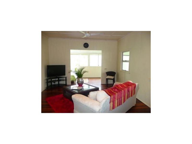 14 Oyster Parade, Tin Can Bay QLD 4580