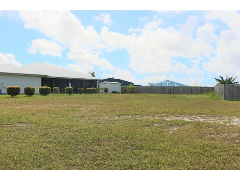 43 Banksia Avenue, Tin Can Bay QLD 4580