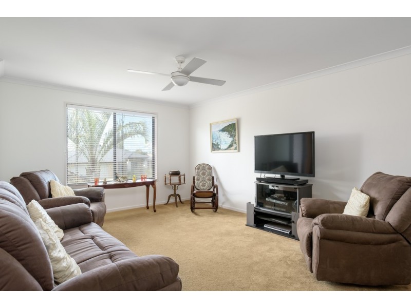 3 Aqua Place, Tin Can Bay QLD 4580