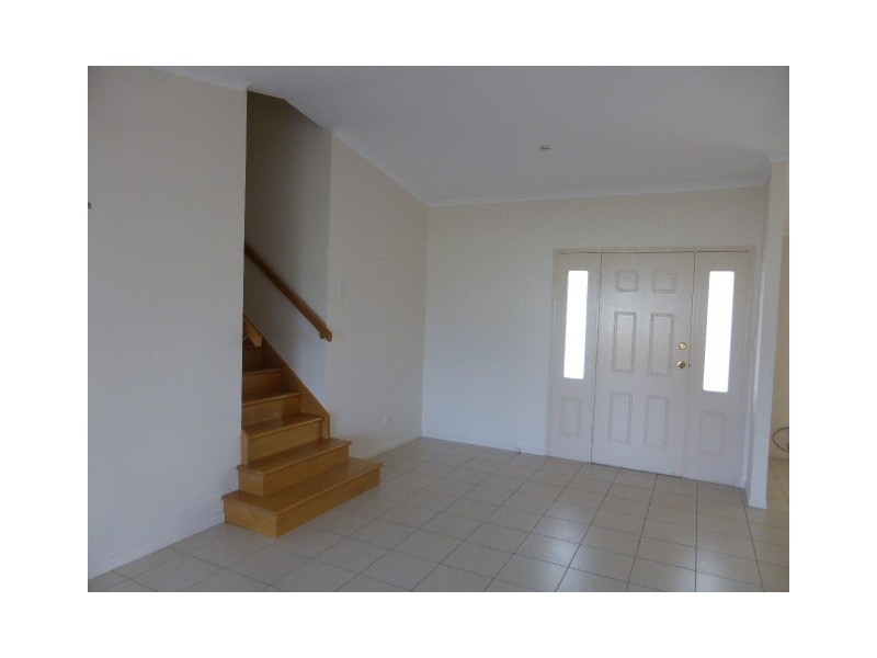 16 Sailfish Street, Tin Can Bay QLD 4580