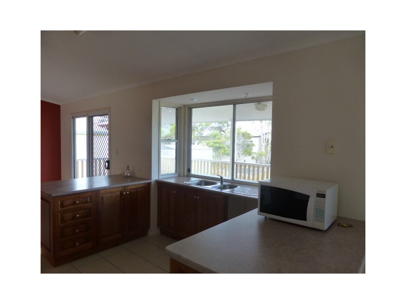 16 Sailfish Street, Tin Can Bay QLD 4580