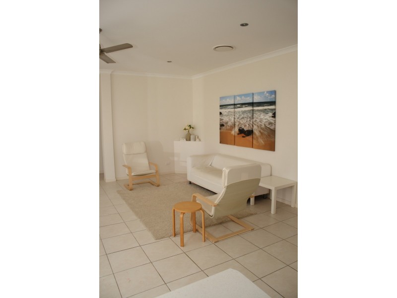 43 Summer Way, Tin Can Bay QLD 4580