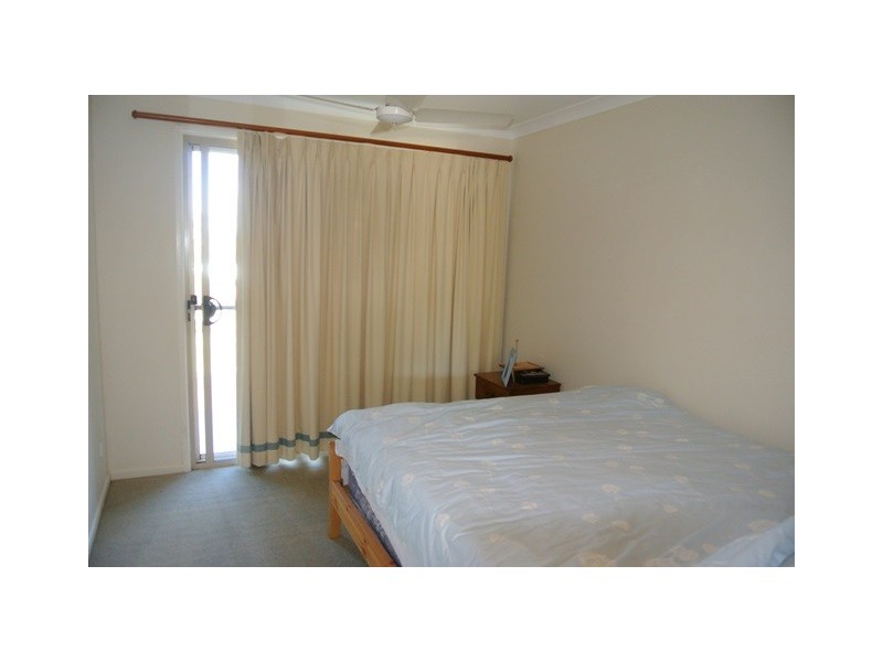 Unit 1/17 Bass Street, Tin Can Bay QLD 4580