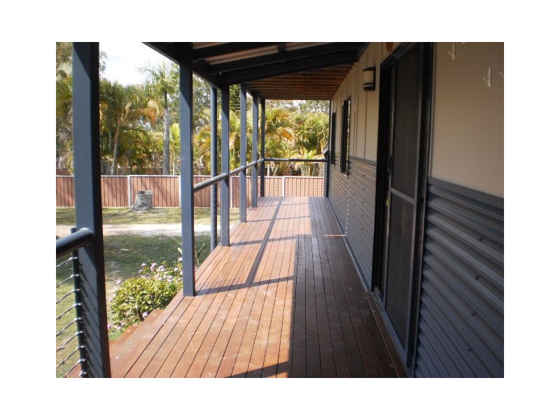 4 Ironside Court, Cooloola Cove QLD 4580