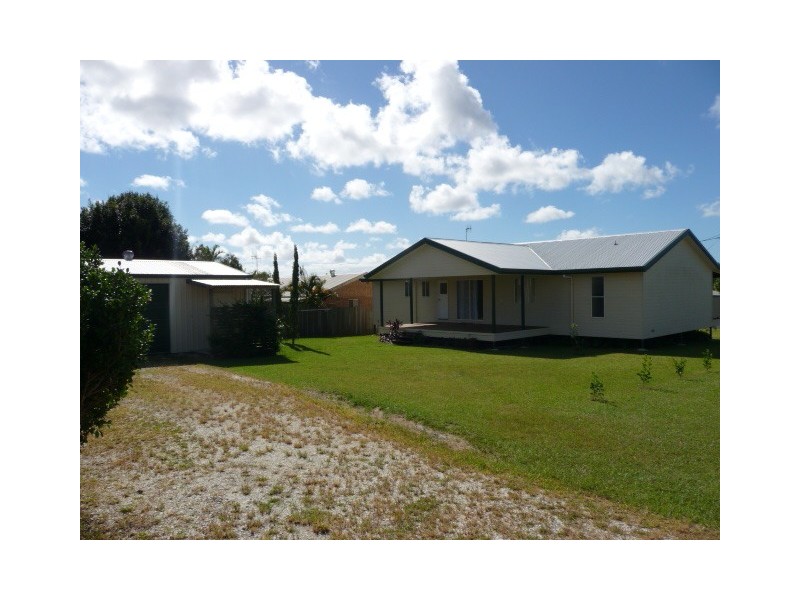 126 Golden Hind Avenue, Cooloola Cove QLD 4580