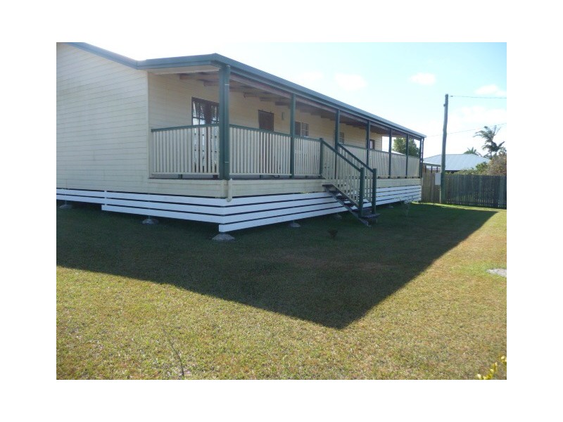 126 Golden Hind Avenue, Cooloola Cove QLD 4580