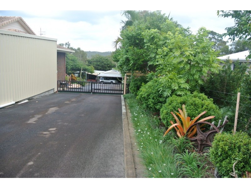 84 Bayside Road, Cooloola Cove QLD 4580