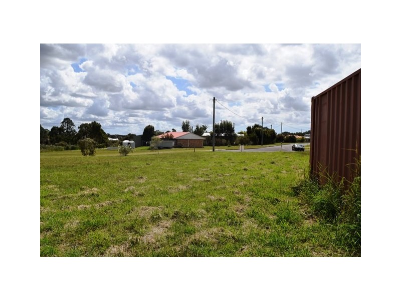 13 Duchess Court, Cooloola Cove QLD 4580