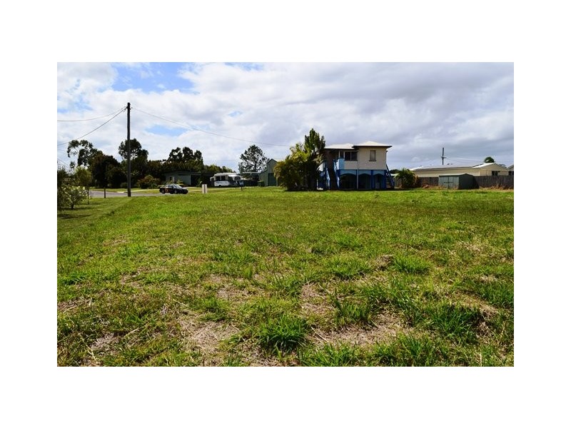 13 Duchess Court, Cooloola Cove QLD 4580