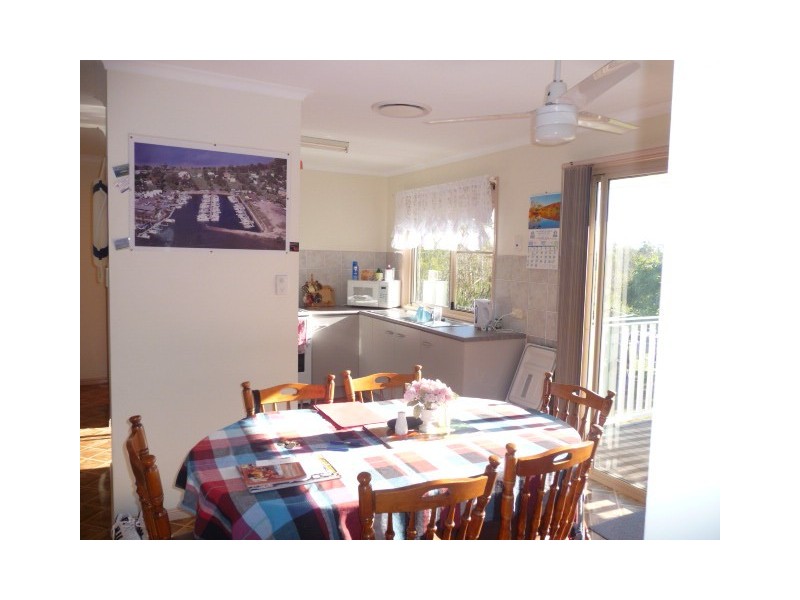 36 Drummer Street, Tin Can Bay QLD 4580