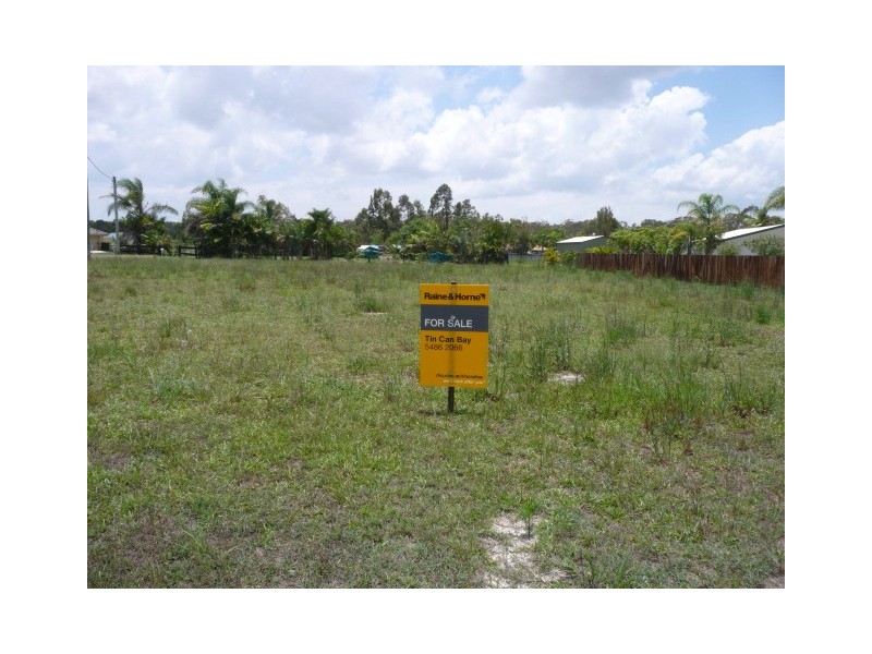 3 Pinta Court, Cooloola Cove QLD 4580