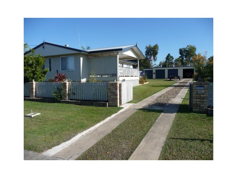 104 Golden Hind Avenue, Cooloola Cove QLD 4580