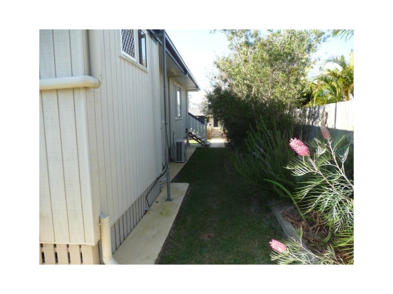 104 Golden Hind Avenue, Cooloola Cove QLD 4580