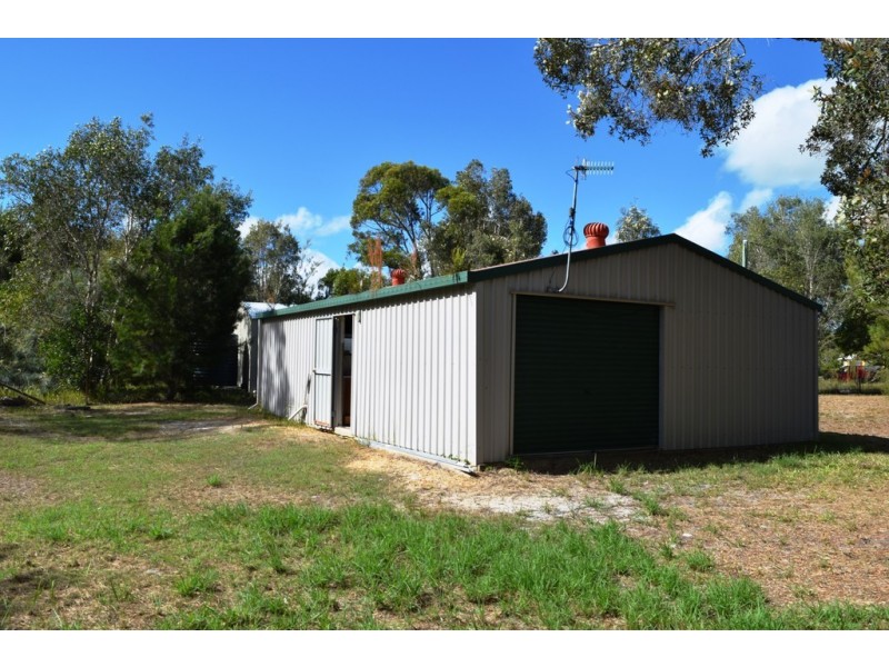 61 Golden Hind Avenue, Cooloola Cove QLD 4580