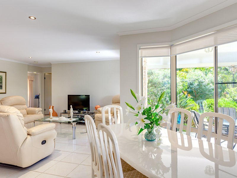 37 Golden Hind Avenue, Cooloola Cove QLD 4580