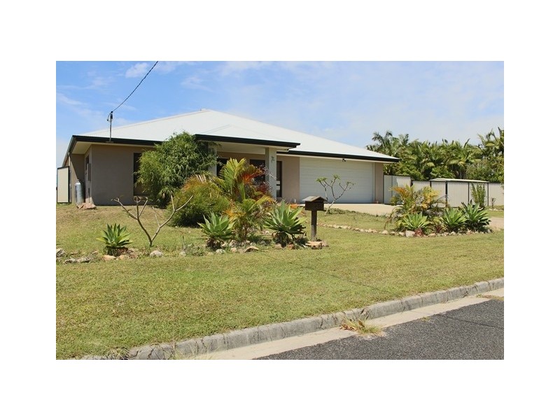 30 Golden Hind Avenue, Cooloola Cove QLD 4580