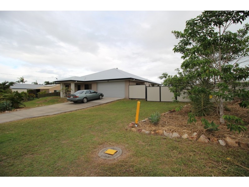 30 Golden Hind Avenue, Cooloola Cove QLD 4580