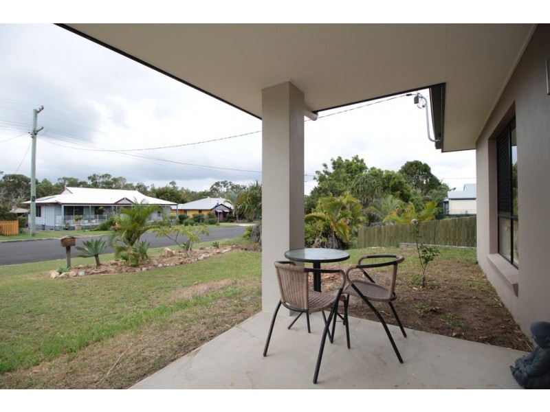 30 Golden Hind Avenue, Cooloola Cove QLD 4580