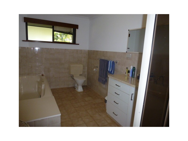 6 Ironside Court, Cooloola Cove QLD 4580