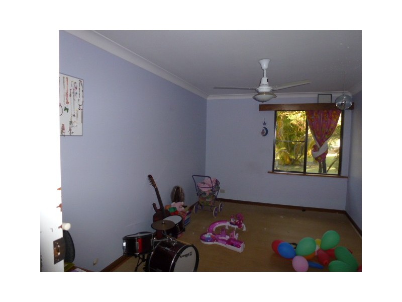 6 Ironside Court, Cooloola Cove QLD 4580