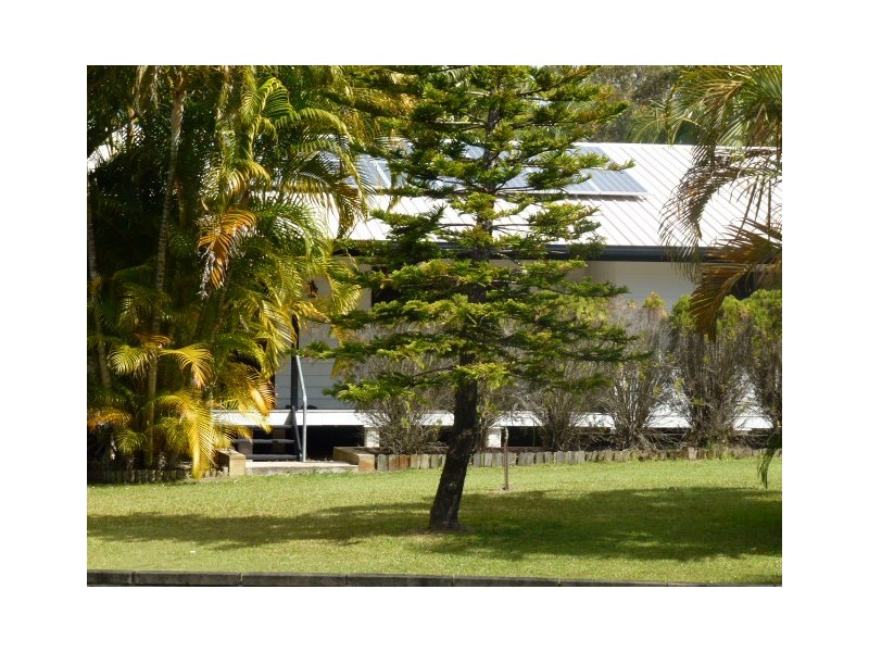6 Ironside Court, Cooloola Cove QLD 4580