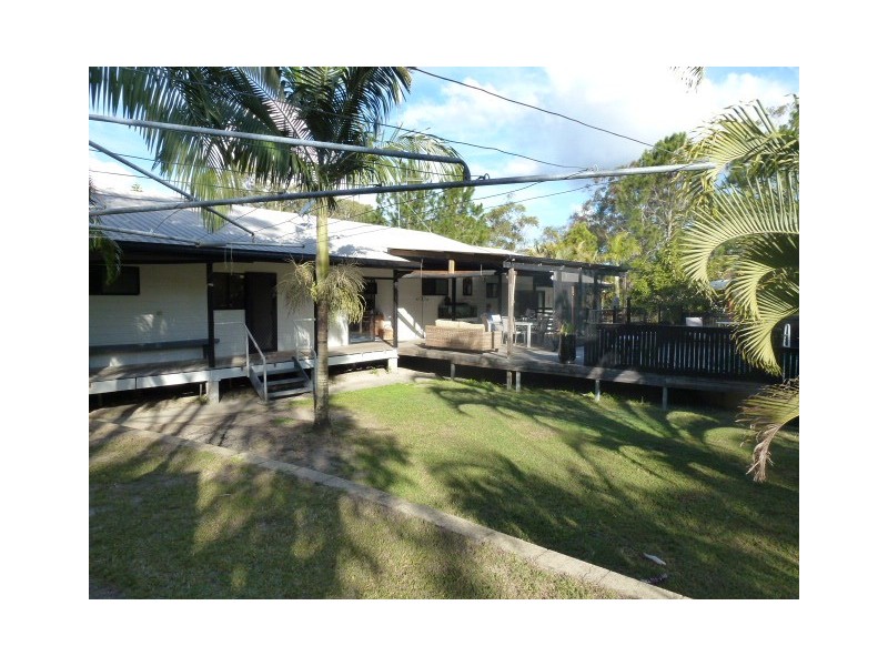6 Ironside Court, Cooloola Cove QLD 4580