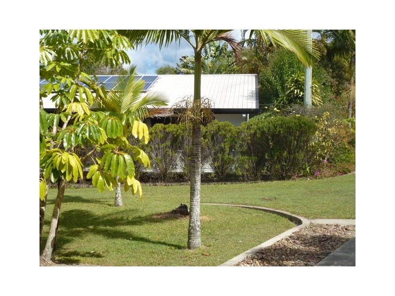 6 Ironside Court, Cooloola Cove QLD 4580