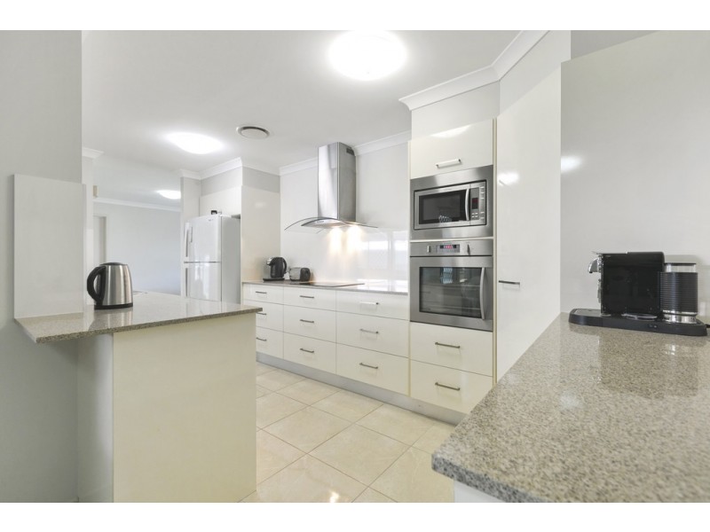 65 Golden Hind Avenue, Cooloola Cove QLD 4580
