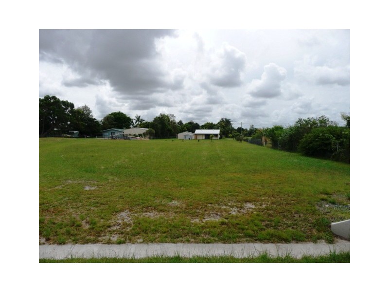 4 Esperance Court, Cooloola Cove QLD 4580