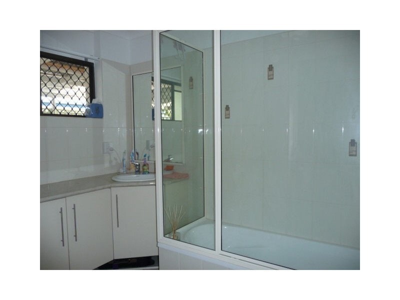 17 Mallett, Tin Can Bay QLD 4580