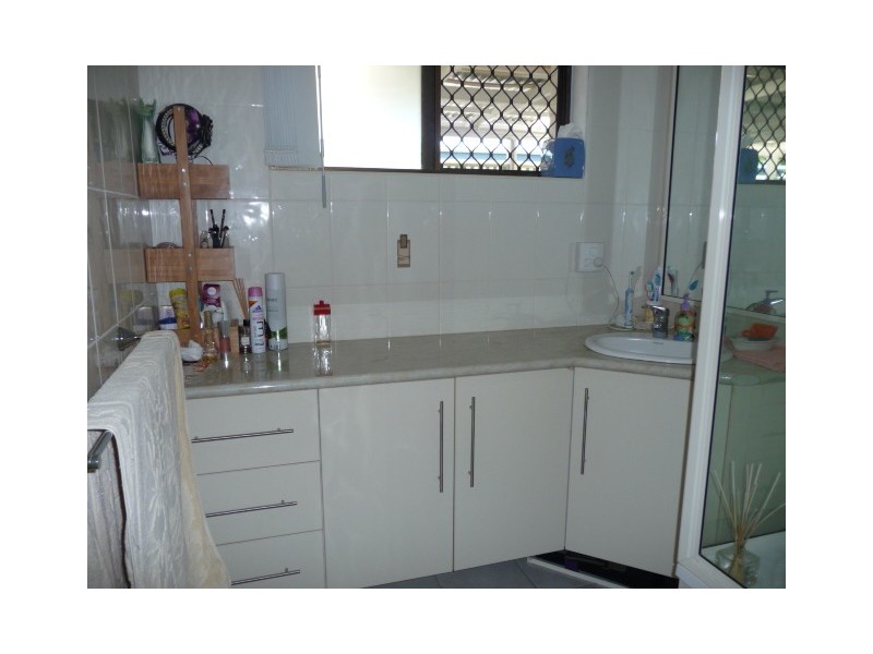17 Mallett, Tin Can Bay QLD 4580