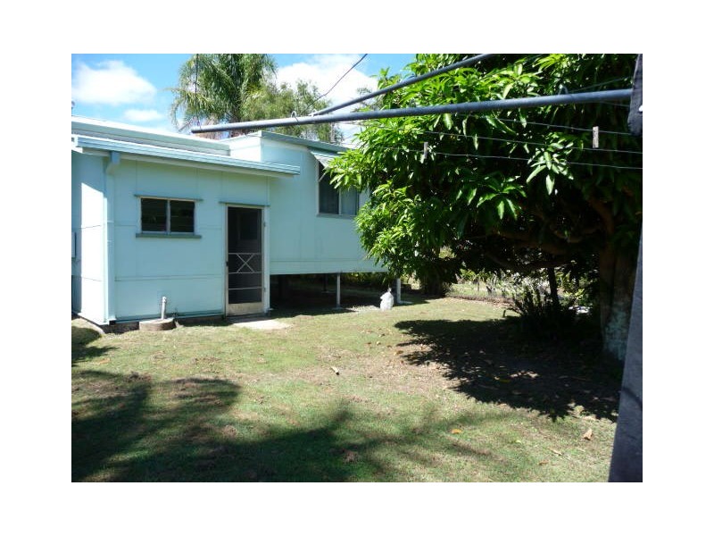 20 Tailor Street, Tin Can Bay QLD 4580