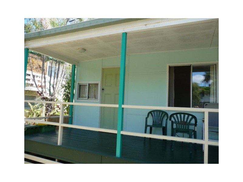 20 Tailor Street, Tin Can Bay QLD 4580