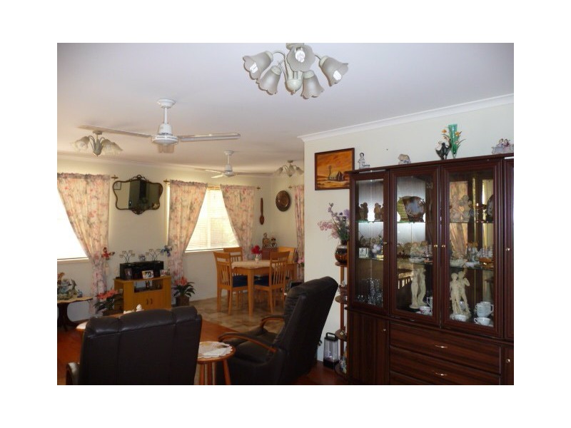 24 Golden HInd, Cooloola Cove QLD 4580