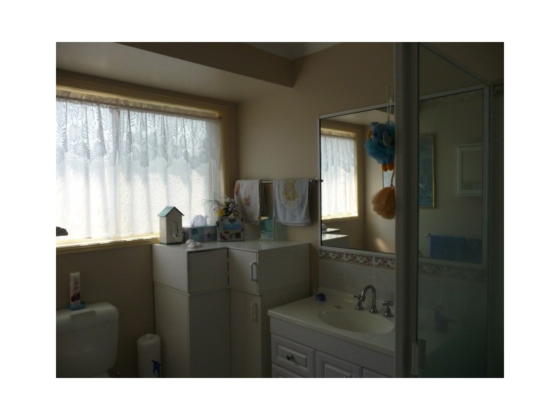 24 Golden HInd, Cooloola Cove QLD 4580