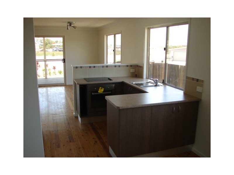 18 Dart St, Tin Can Bay QLD 4580