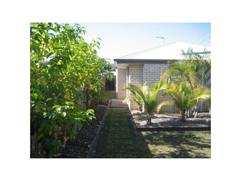 24 Kanimbla Ave, Cooloola Cove QLD 4580