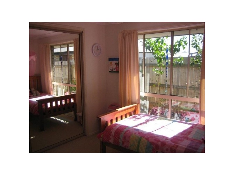 24 Kanimbla Ave, Cooloola Cove QLD 4580