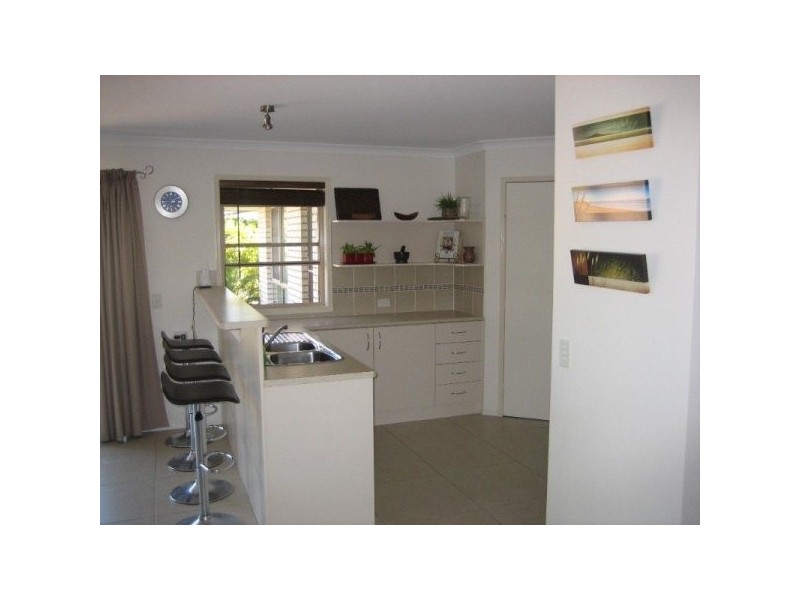 24 Kanimbla Ave, Cooloola Cove QLD 4580