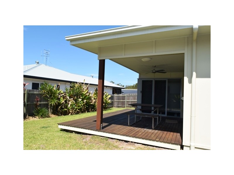 17 Dugong Street, Tin Can Bay QLD 4580