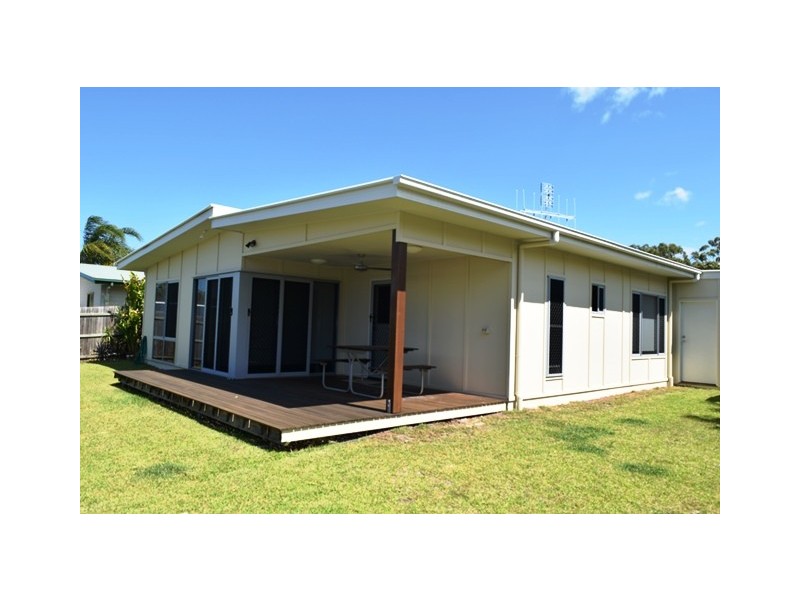 17 Dugong Street, Tin Can Bay QLD 4580