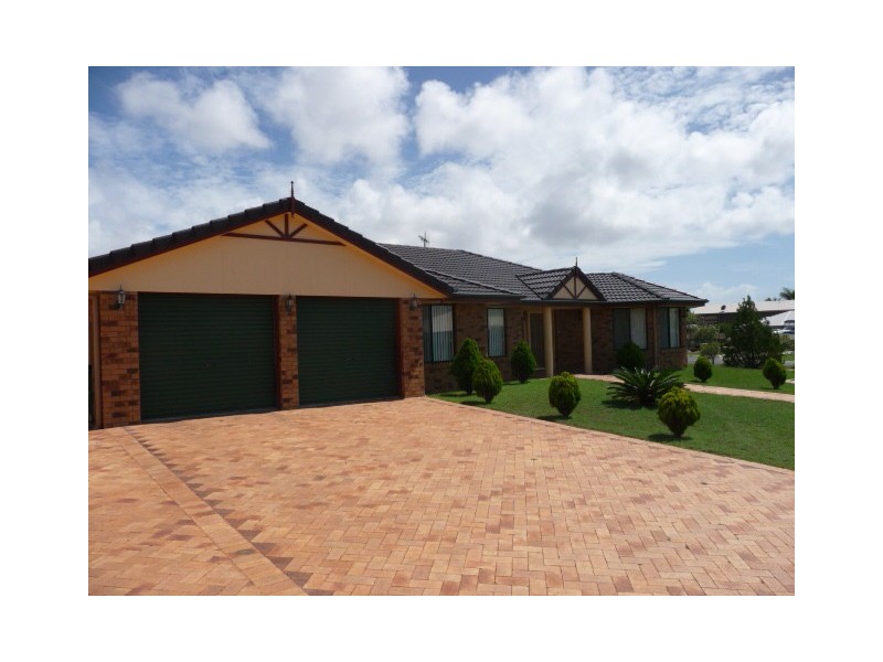 19 Acacia Crescent, Tin Can Bay QLD 4580